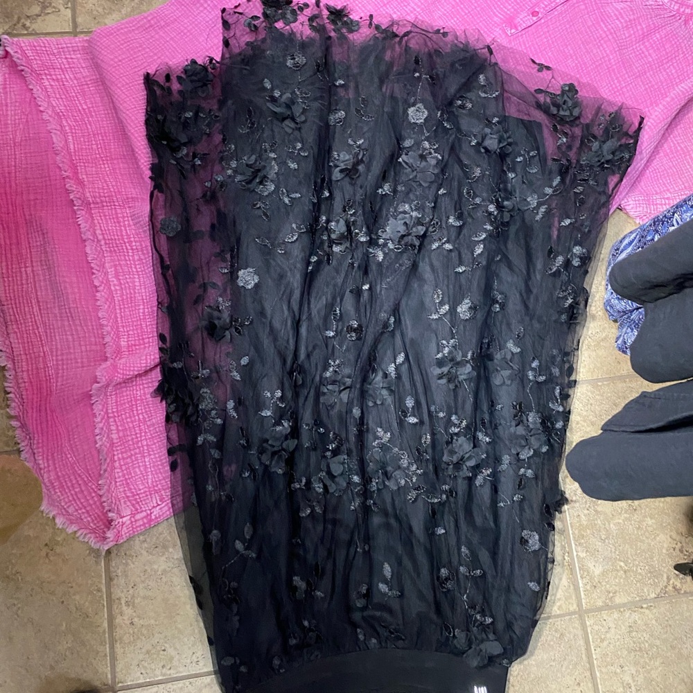 NWT 3D skirt Joh. black tulle mesh layered Floral Embroidered midi L lined - Picture 5 of 16